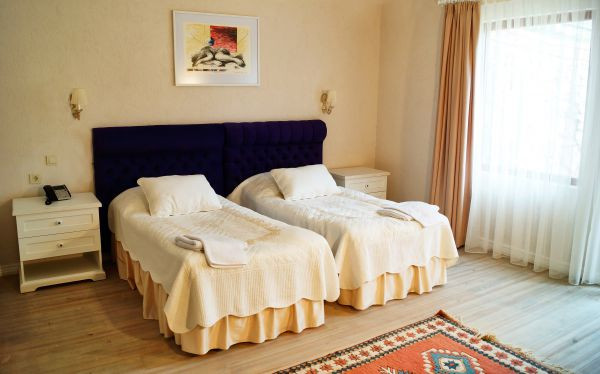 Aeneas Hotel