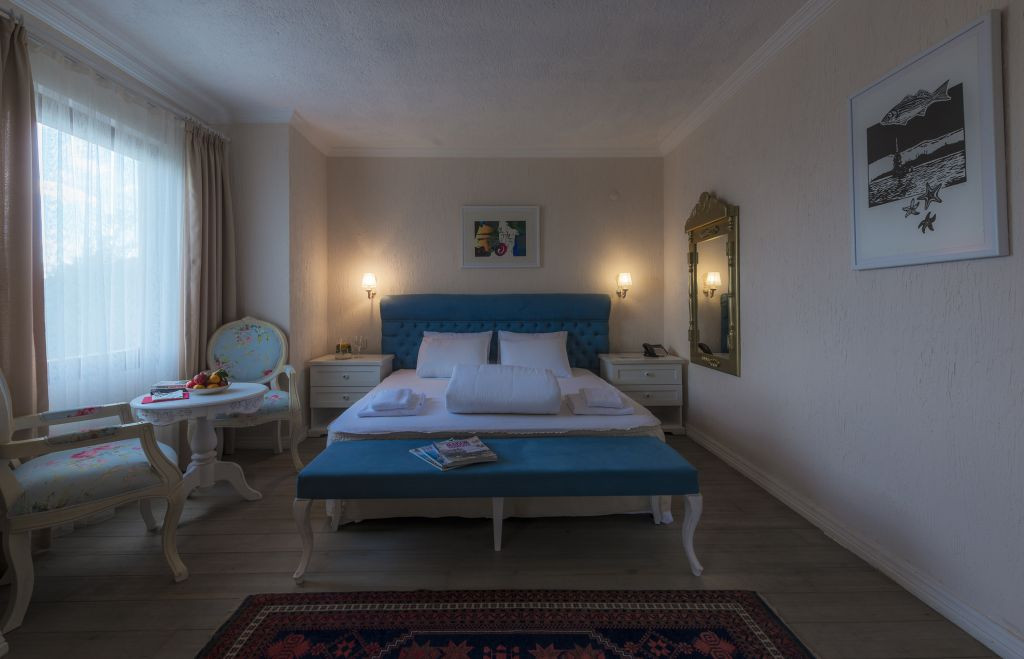 Aeneas Hotel