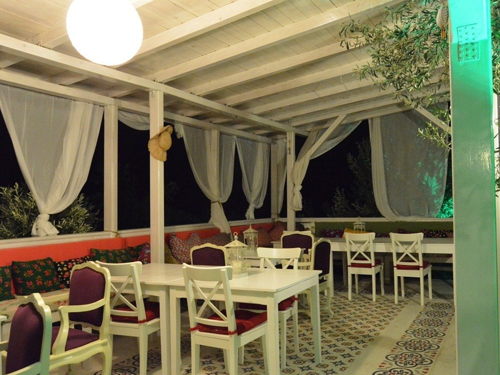 Aeneas Hotel