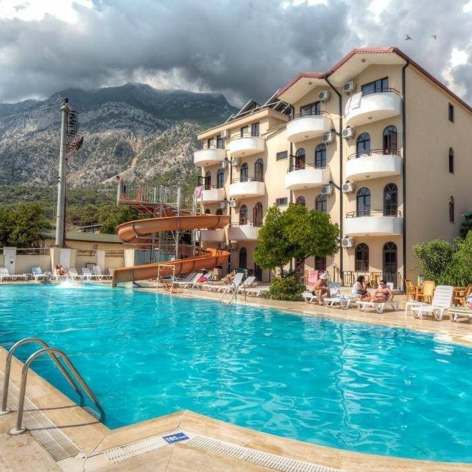 Akasia Resort Hotel
