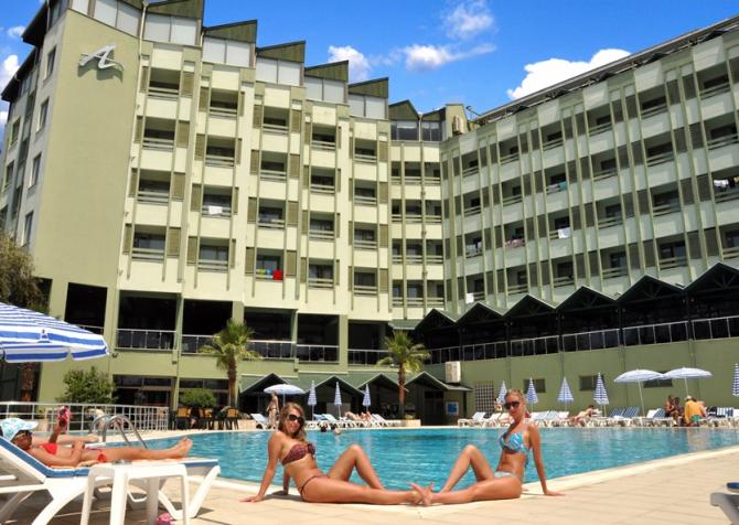 Ananas Hotel