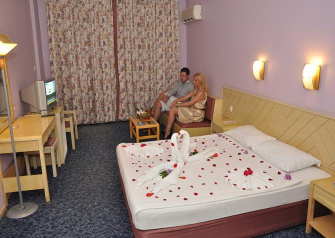 Ananas Hotel