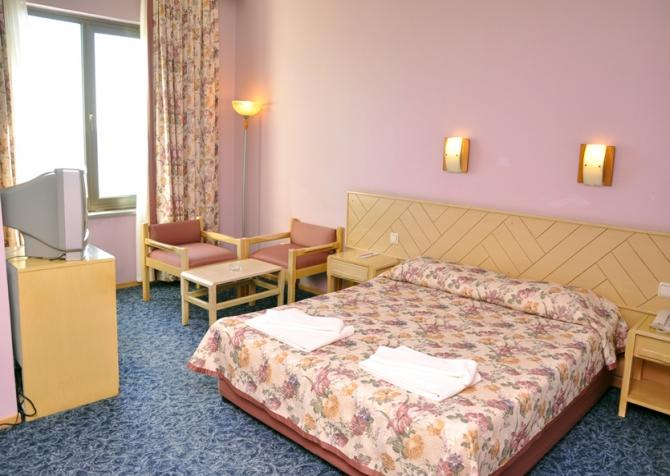 Ananas Hotel