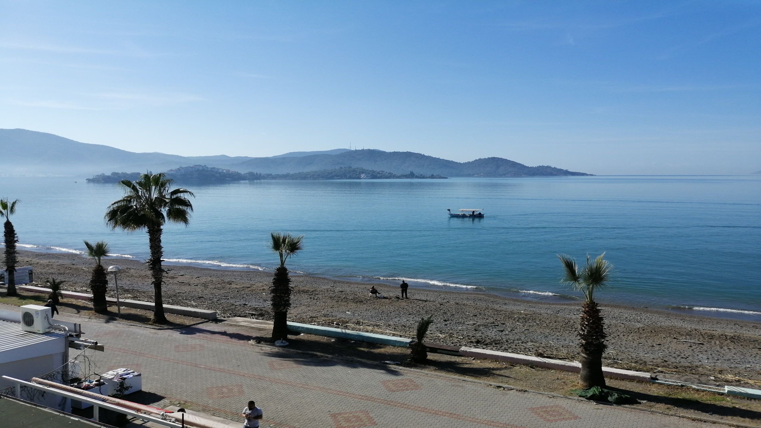 Aquila Beach Hotel