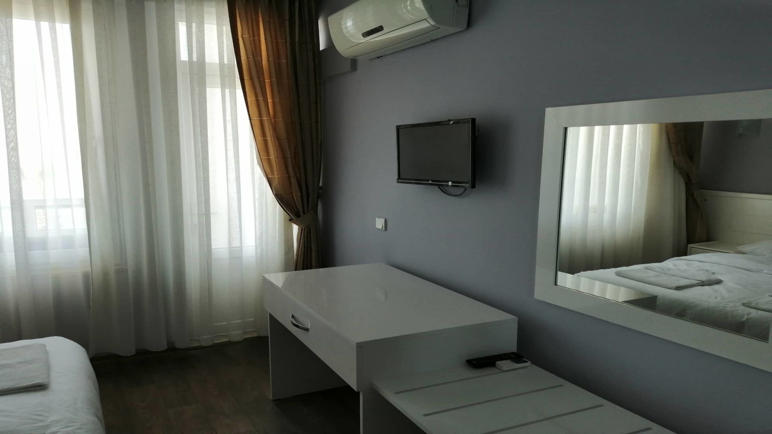 Aquila Beach Hotel
