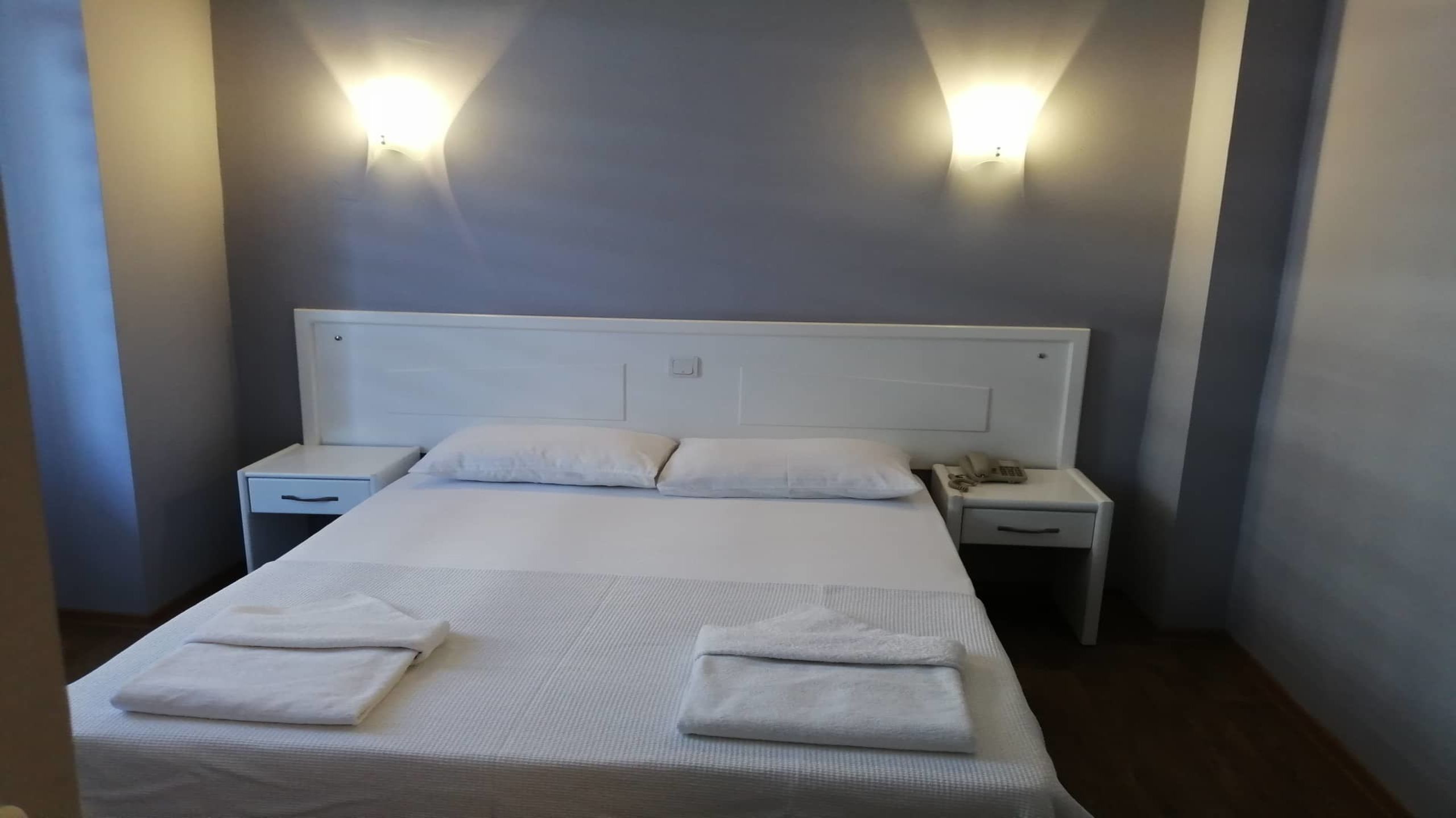 Aquila Beach Hotel