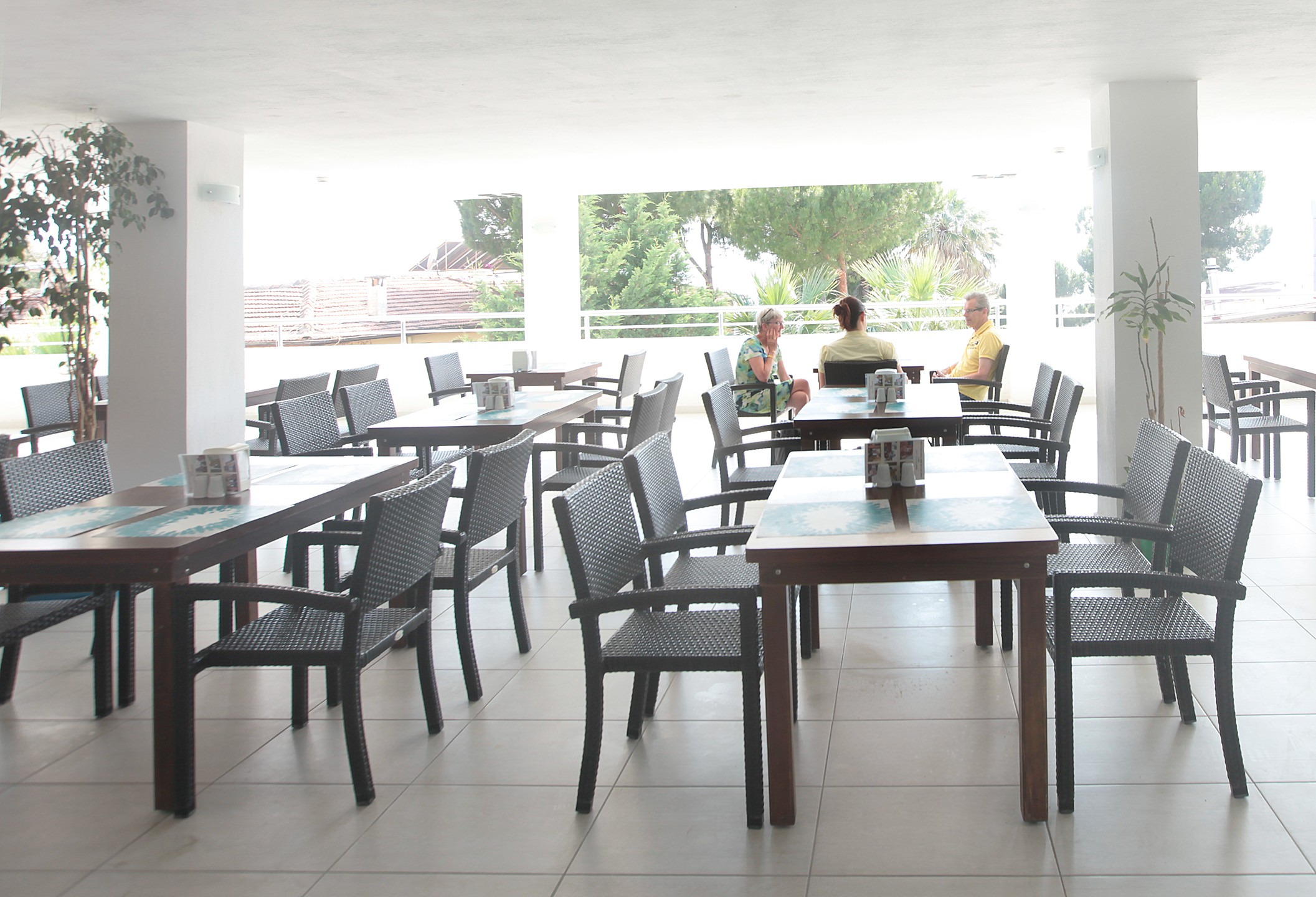 Arora Hotel