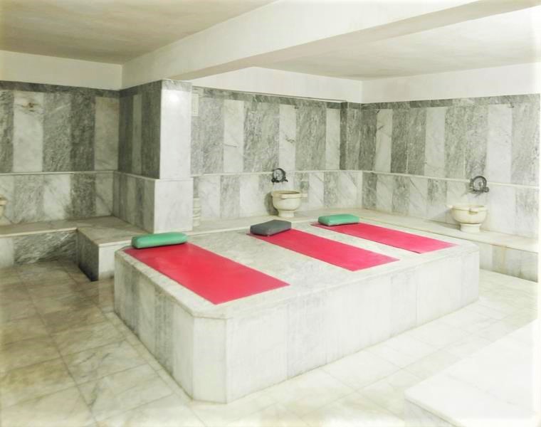 Arora Hotel