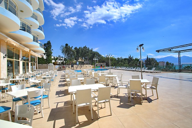 Arora Hotel