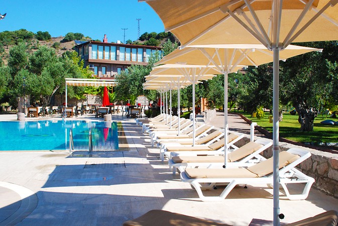 Assos Park Hotel