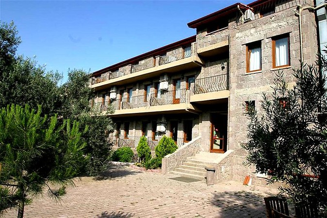 Assos Park Hotel
