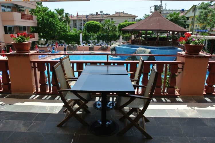 Begonville Hotel