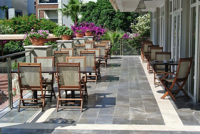 Begonville Hotel