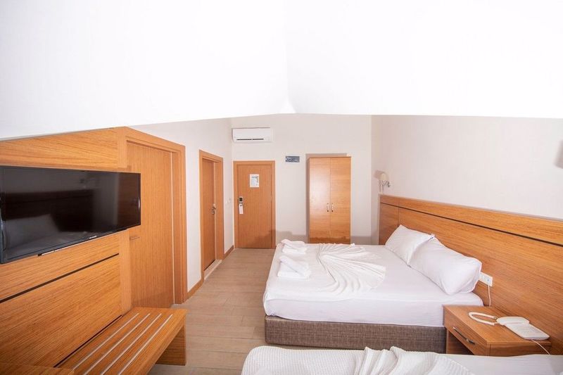 Beso Beach Hotel