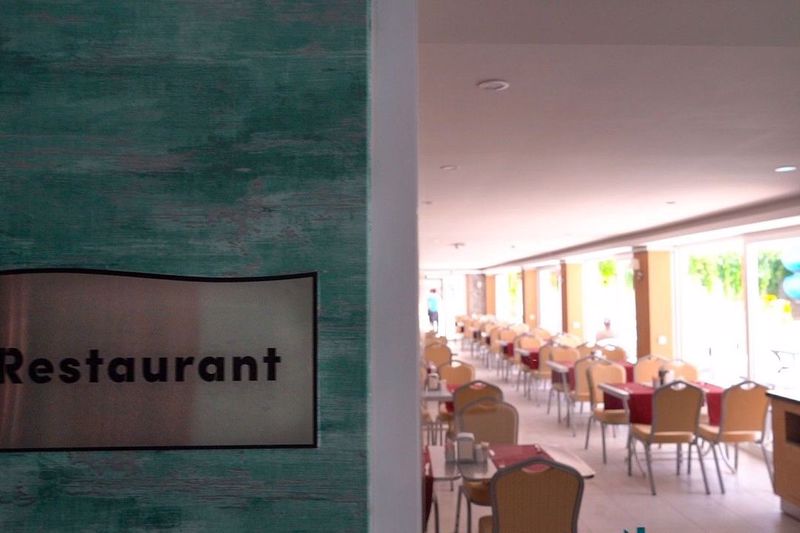 Beso Beach Hotel