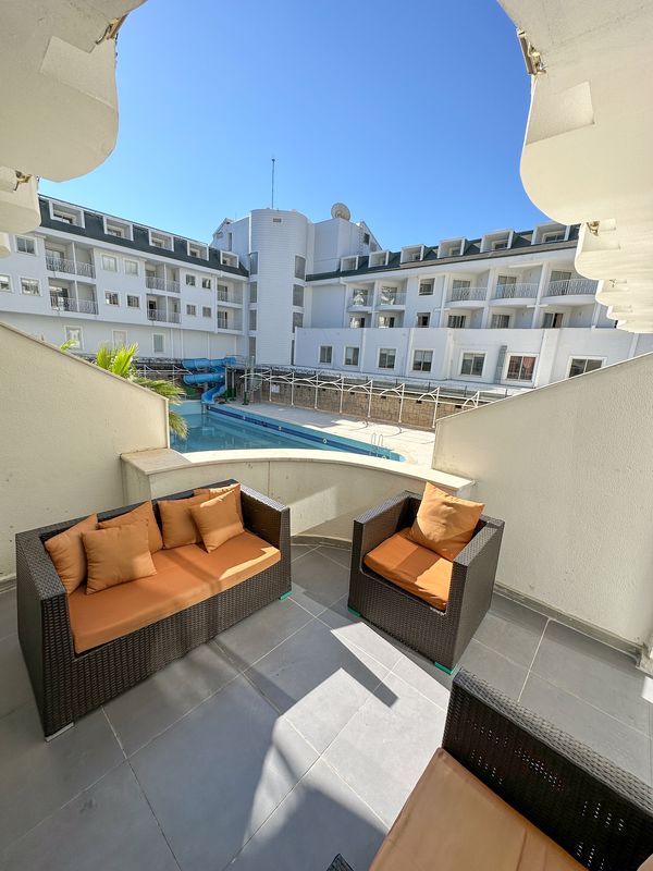 Beso Beach Hotel