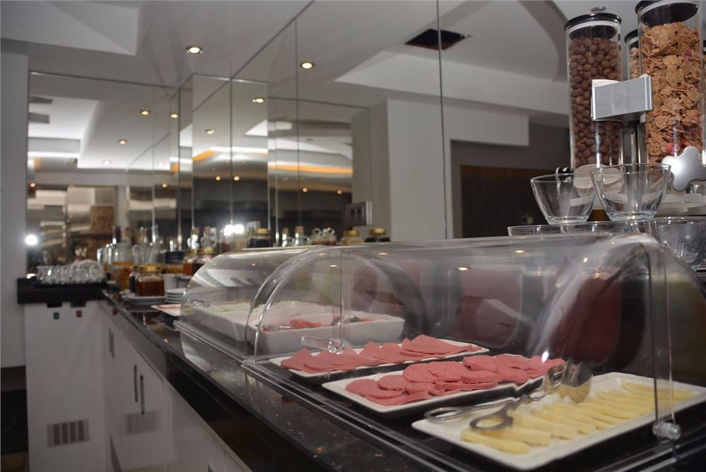 Best Smyrna Hotel