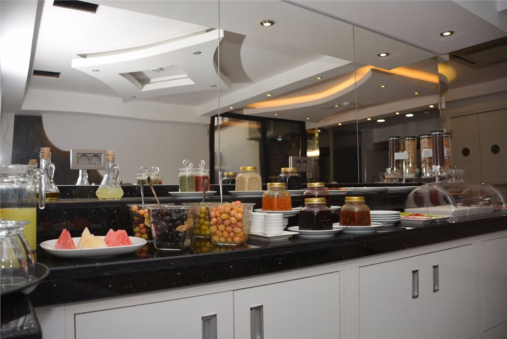 Best Smyrna Hotel