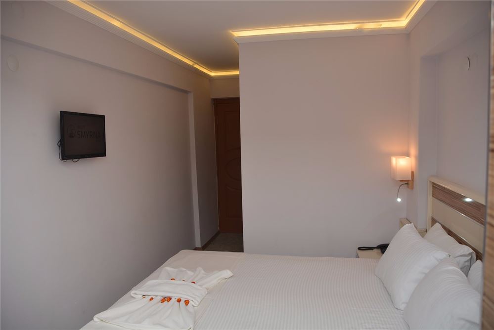 Best Smyrna Hotel