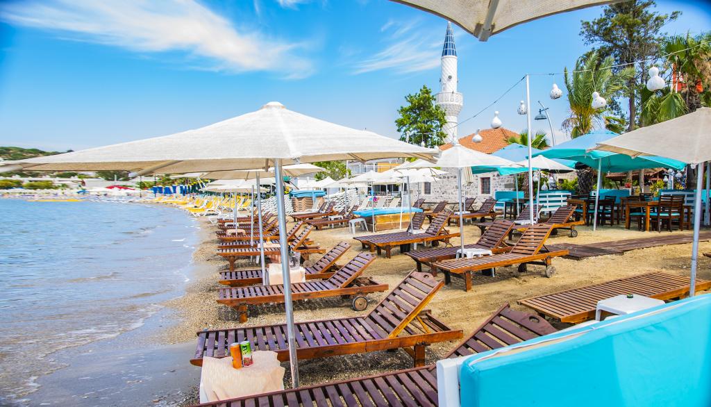 Blue Bay Beach Hotel