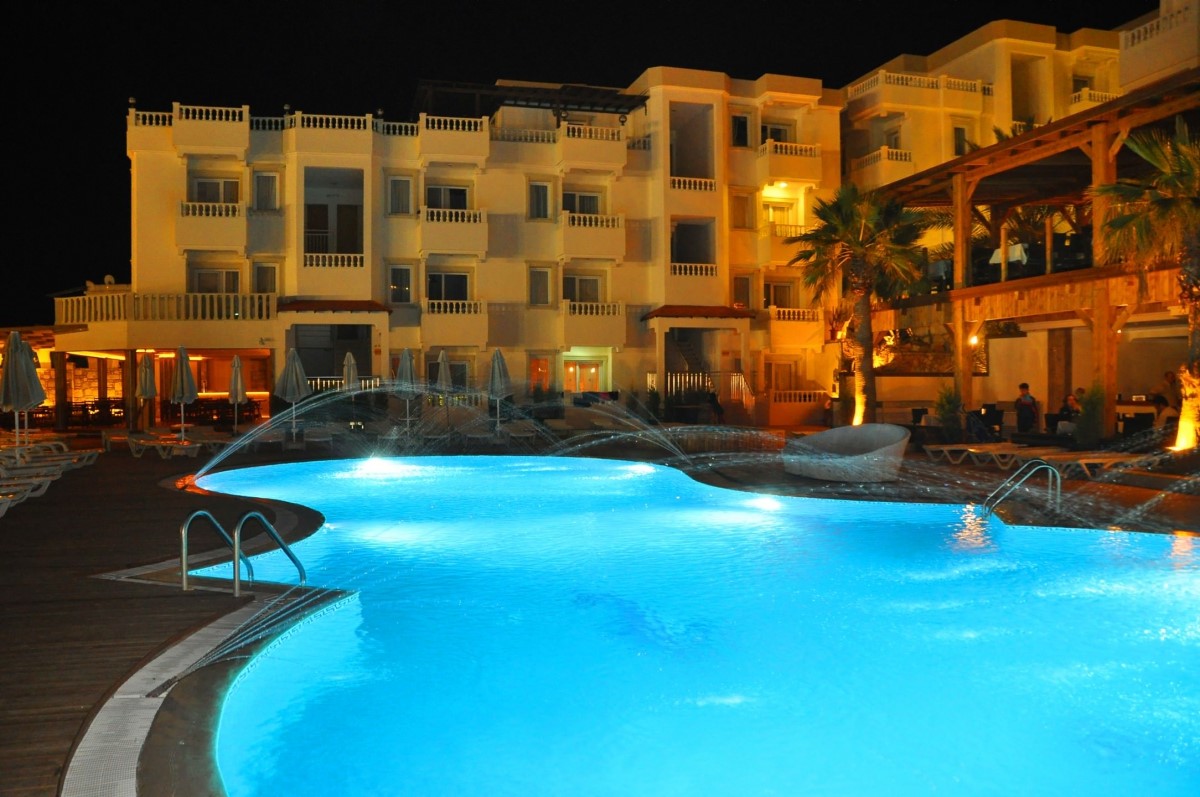 Blue Green Hotel