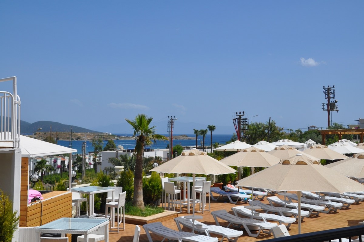 Blue Green Hotel