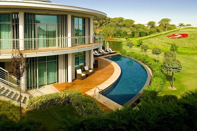 Calista Luxury Resort