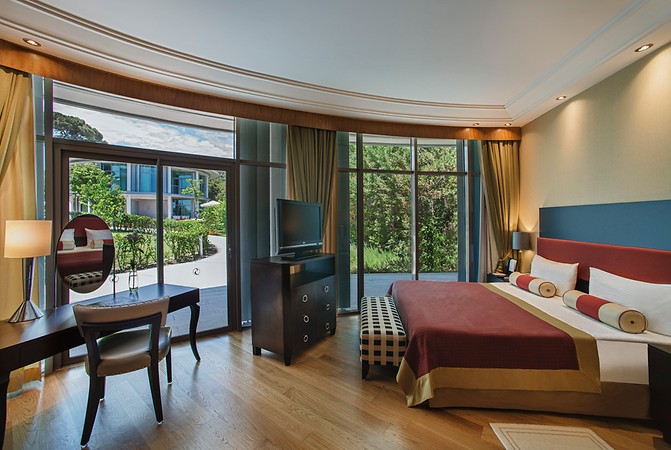 Calista Luxury Resort