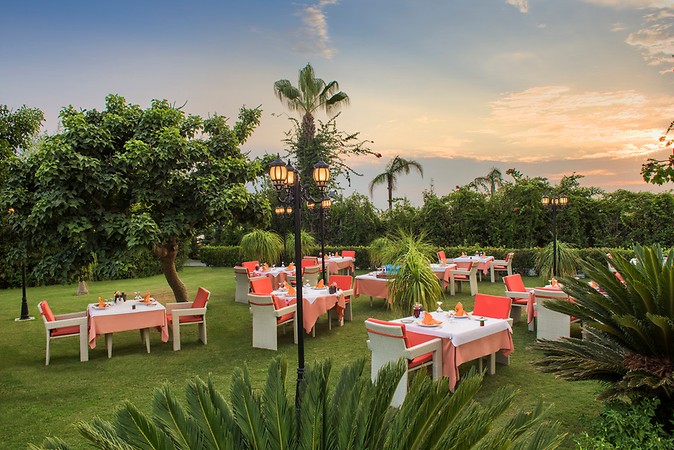 Calista Luxury Resort