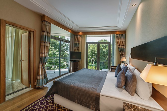 Calista Luxury Resort