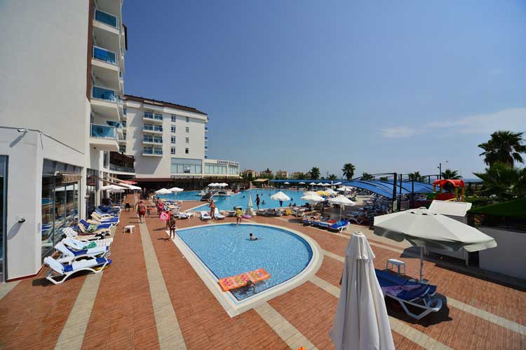 Çenger Beach Resort & SPA