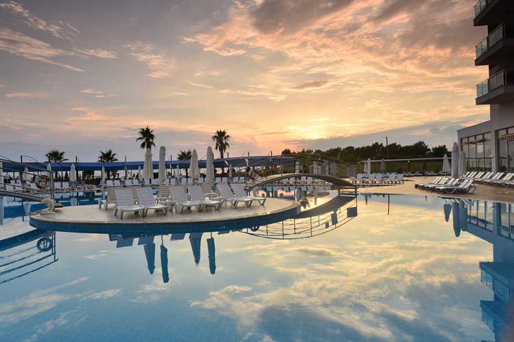 Çenger Beach Resort & SPA