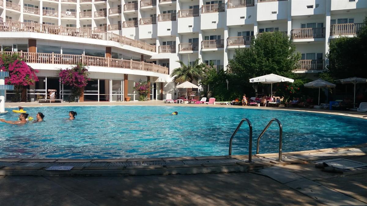Çeşme Naz Resort