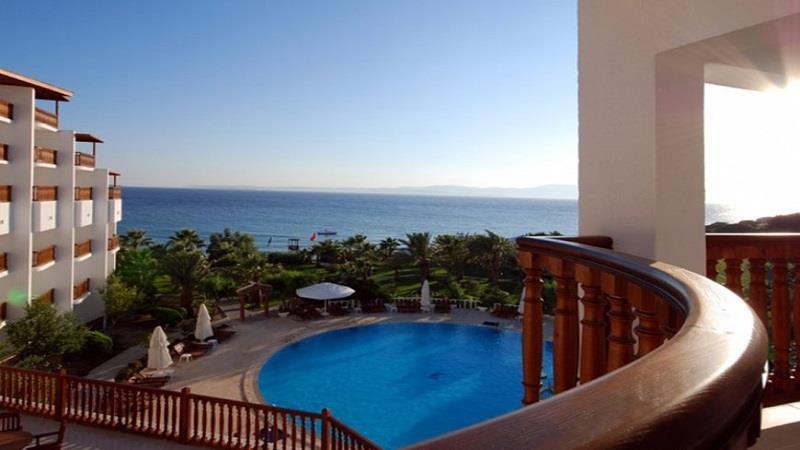 Çeşme Naz Resort