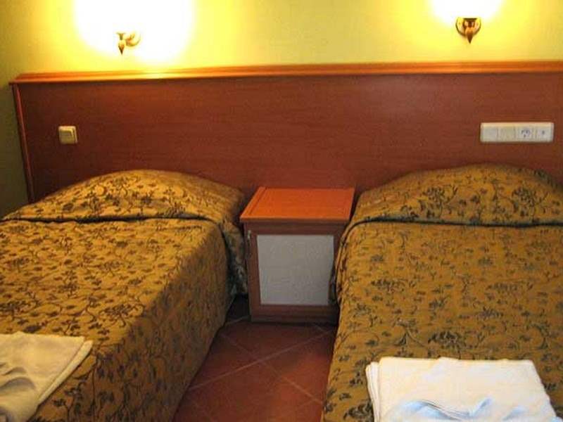 Çınar Family Suite Hotel