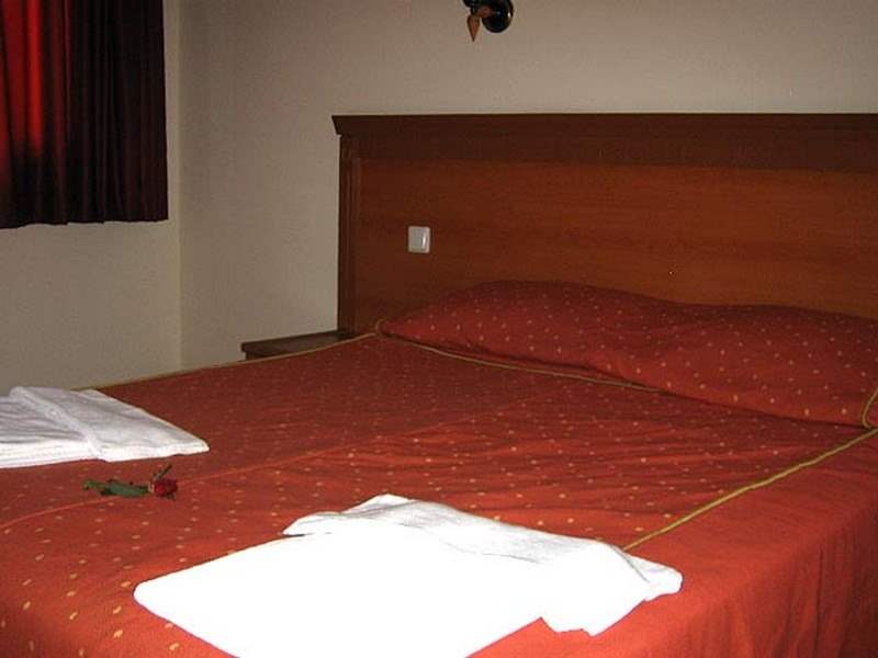Çınar Family Suite Hotel