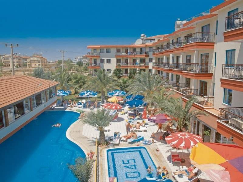 Çınar Family Suite Hotel