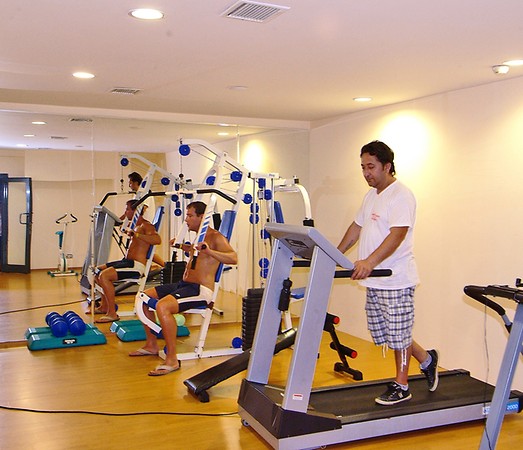 Club Aqua Plaza