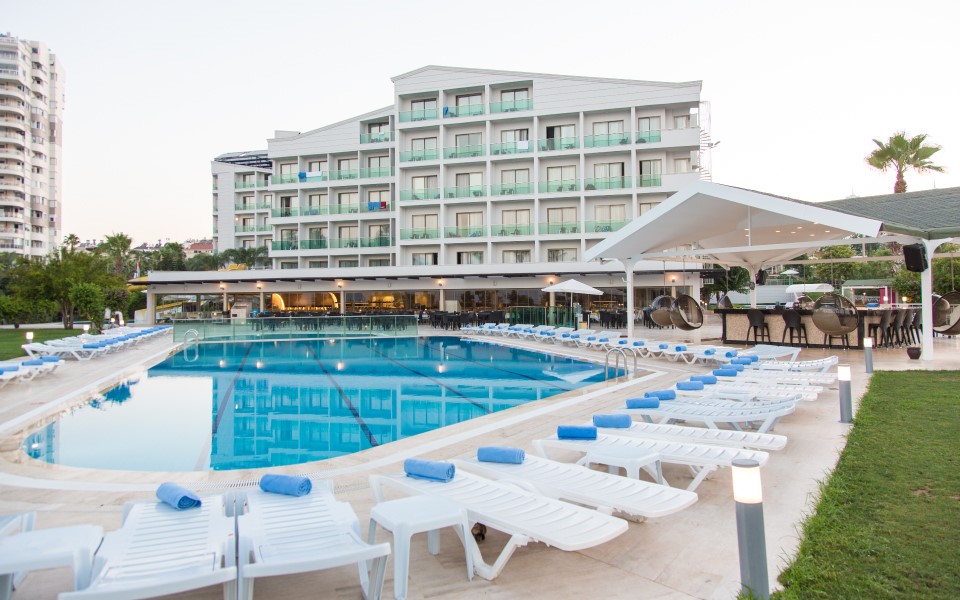 Club Hotel Falcon