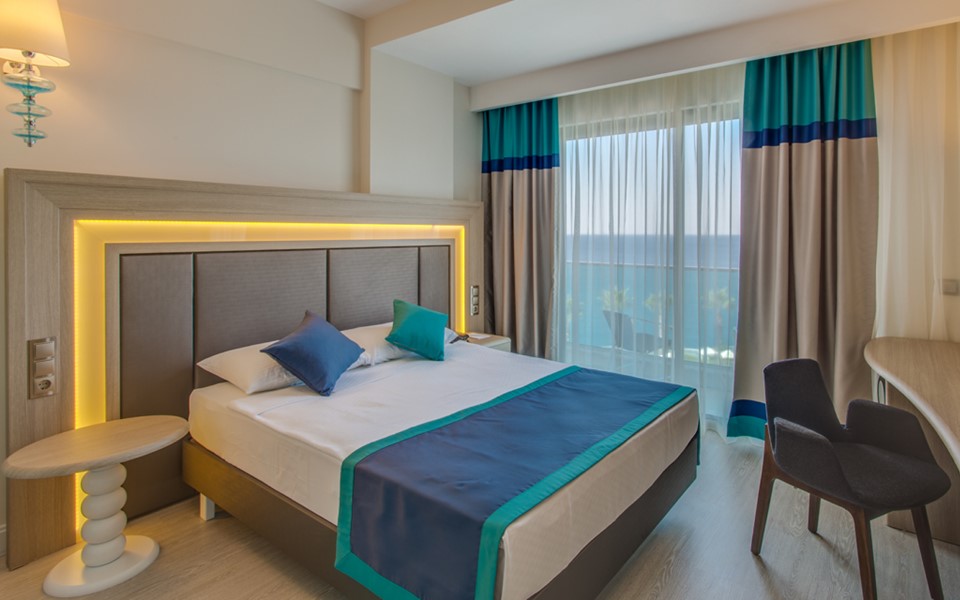 Club Hotel Falcon