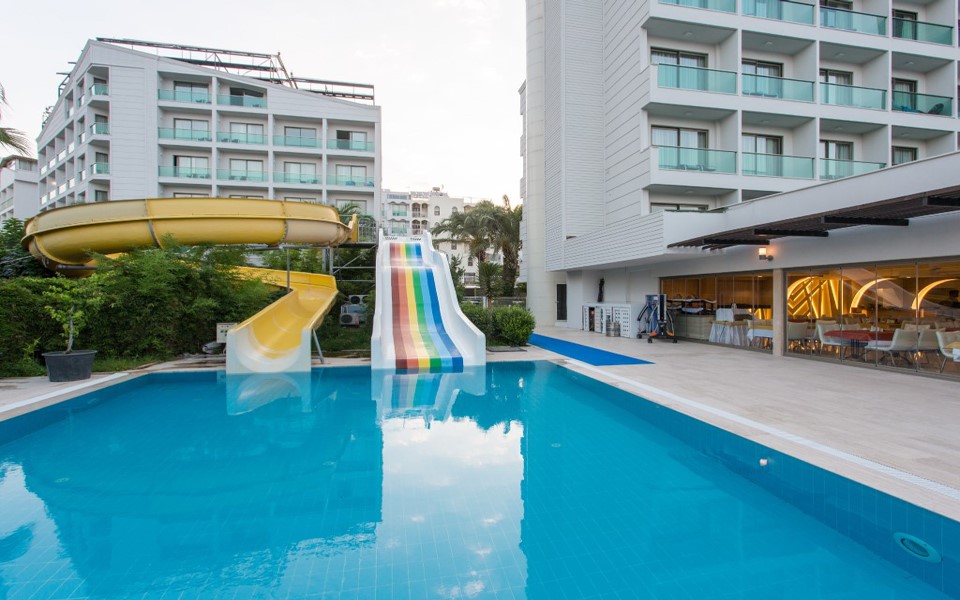 Club Hotel Falcon