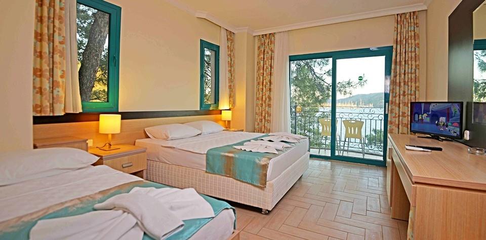 Club Nimara Beach Resort