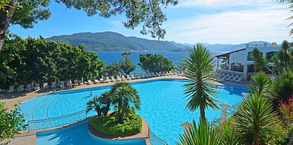 Club Nimara Beach Resort