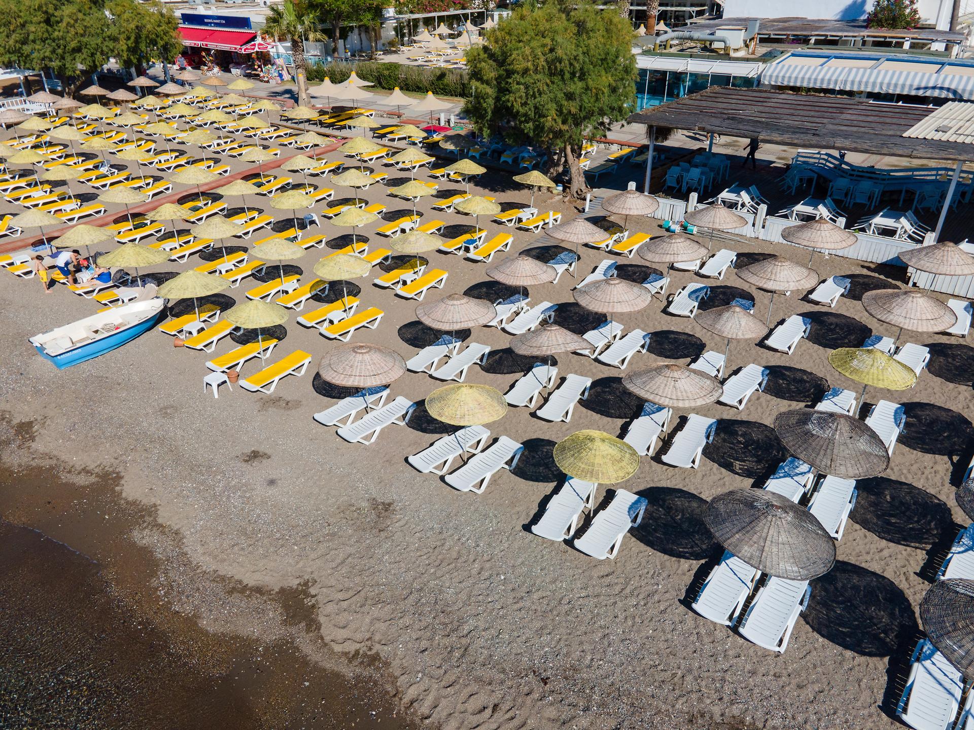 Club Petunya Beach