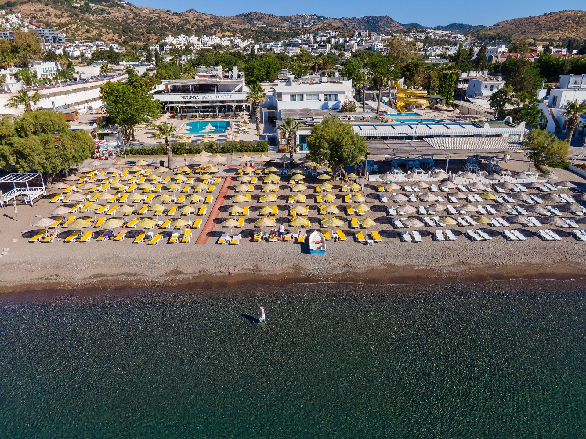 Club Petunya Beach