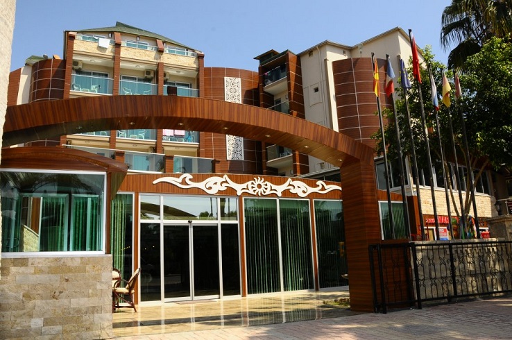 Club Tess Hotel