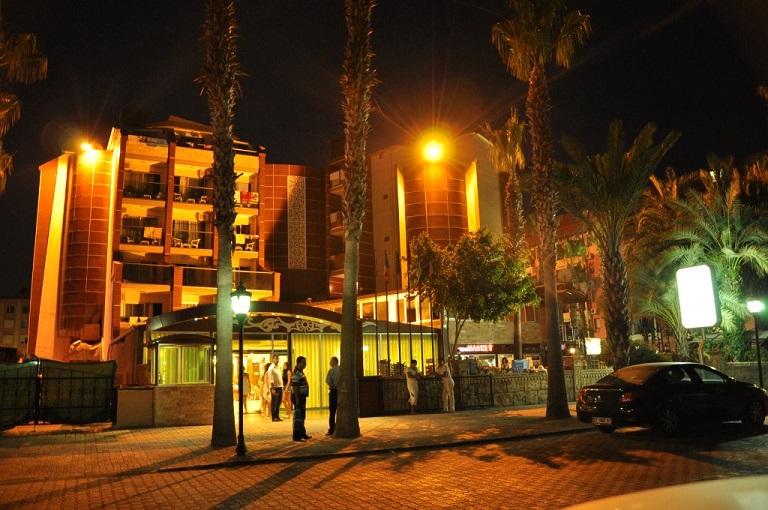 Club Tess Hotel