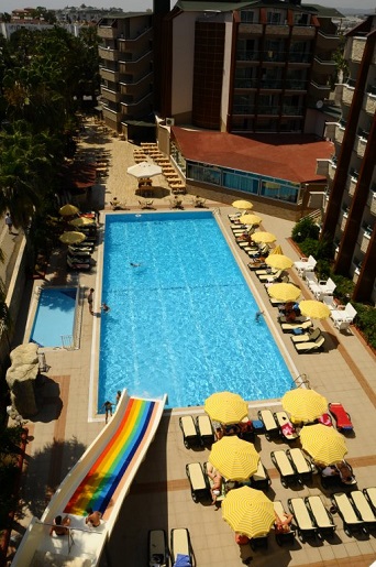 Club Tess Hotel