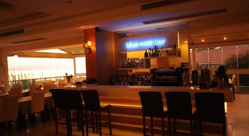 Coastlight Hotel