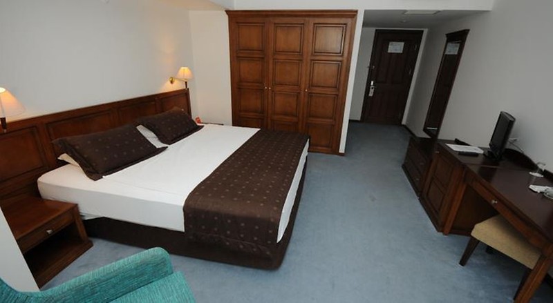 Coastlight Hotel